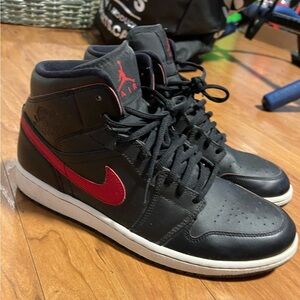 Jordan Black and Red Sneakers High-Top Leather